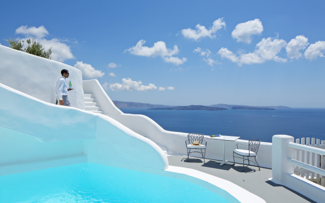 Katikies Kirini Santorini - The Leading Hotels