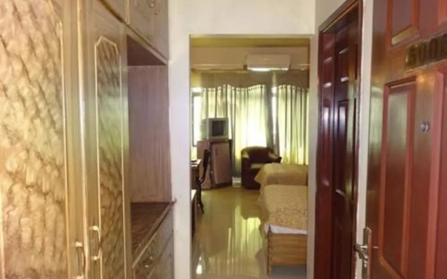 Hotel Al Harmain Tower