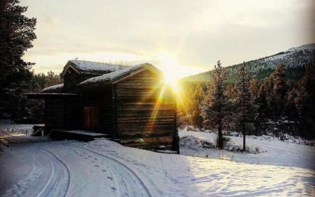 Jotunheimen Husky Lodge