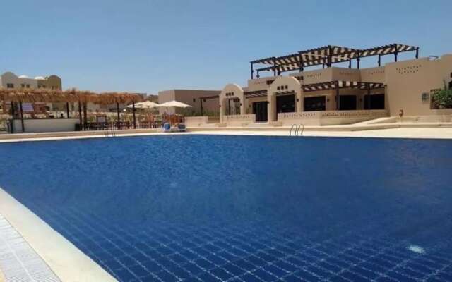 British Style in Makadi Heights