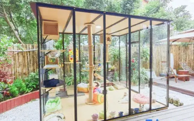 Shanyashan · Walnut Space Designer Aesthetic Homestay (Libo Xiaoqikong Dongmen Branch)