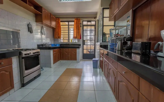 Takdiri Homes Plush 3BR Appartment