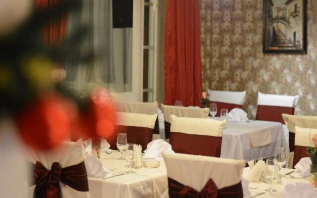 Garni Hotel Kralj