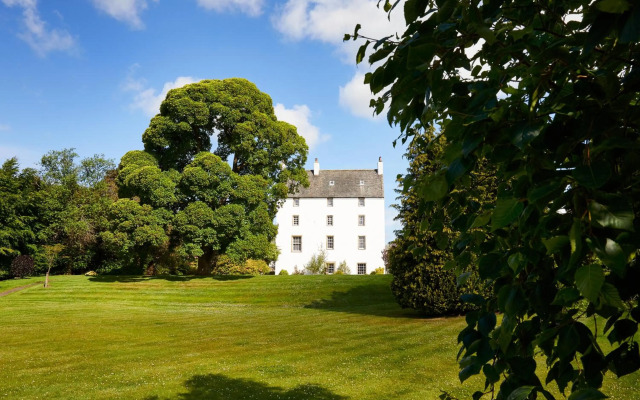 Macdonald Houstoun House