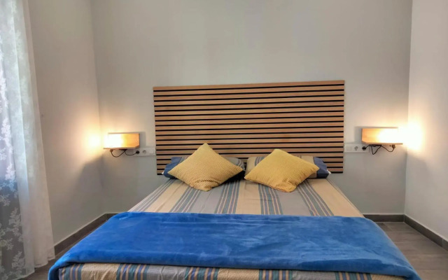 Apartamentos Tenor*