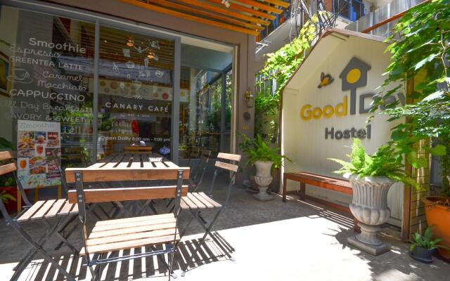 Good Day Hostel