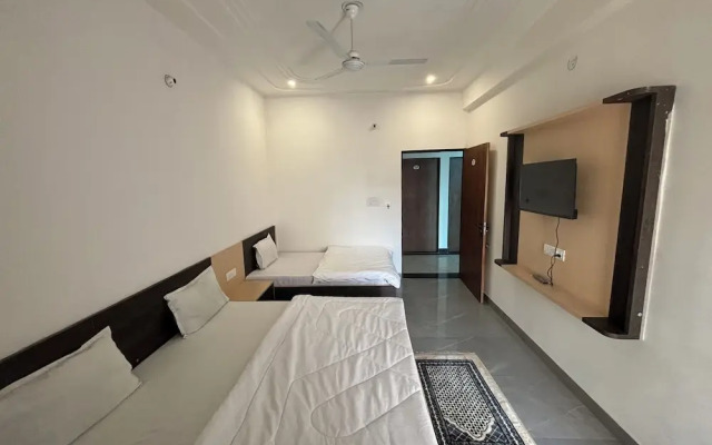 Shree Radhe Mohan Hotel and Resort