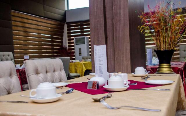 Wyndham Garden Lancaster CA