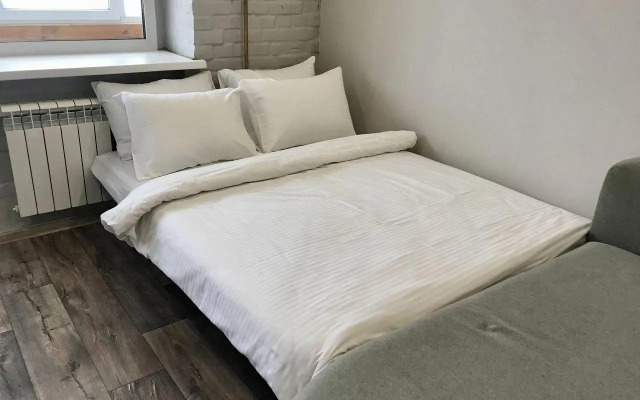 Home Hotel (Хоум Отель) на улице Жолтовоского 2