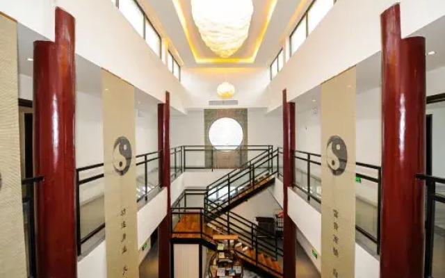 Moutain Top Sunrise Boutique Hotel
