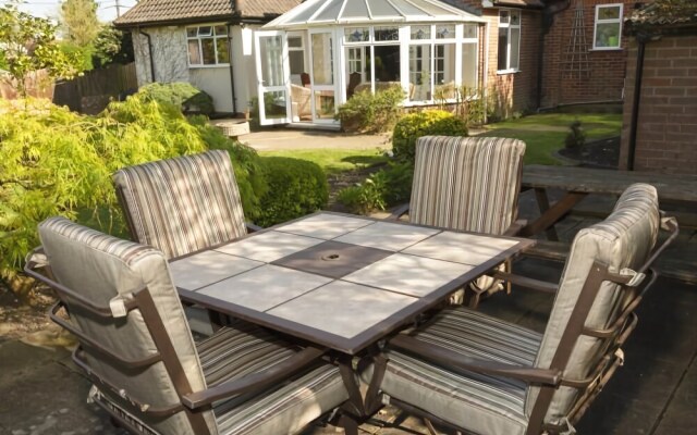 Harwood House B&B