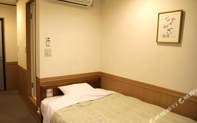 Tokai Center Hotel