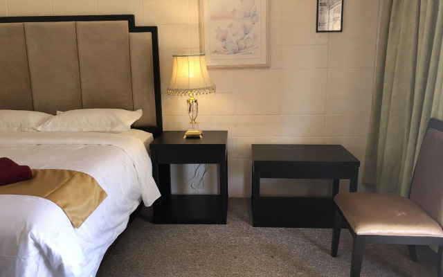 Inland Oasis Motel