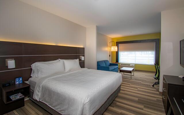 Holiday Inn Express & Suites Tonawanda - Buffalo Area, an IHG Hotel