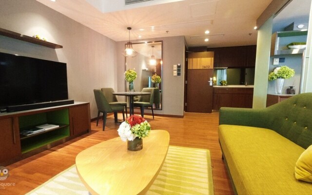 Owl Square Residence