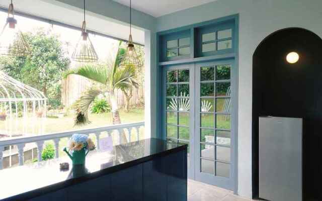 Villa Airis - Blooming Dreams Come True