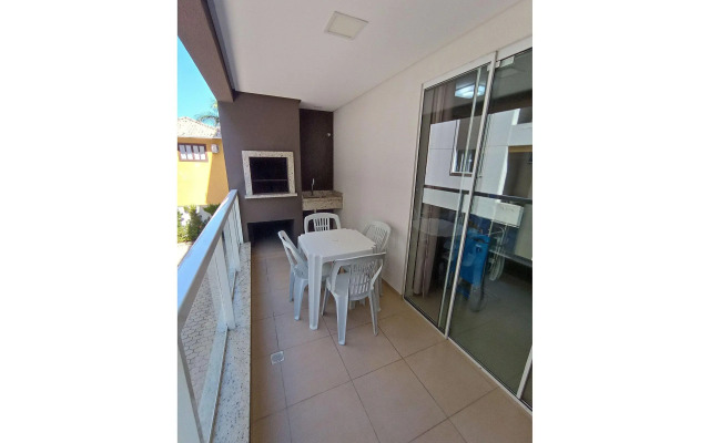 VAR 102B Dpto amplio en Residencial con piscina