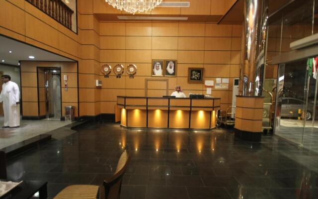 Al Thanaa Alraqi Furnished Apartments