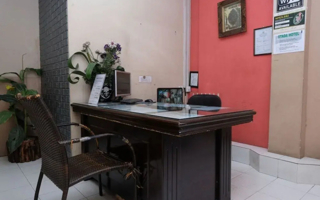 Oyo 1012 Stada Hotel