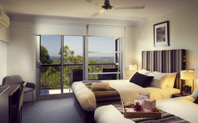 Mercure Clear Mountain Lodge