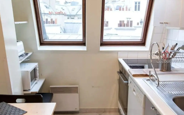 Coquelicot Delightful 1 Bedroom Apt Near Eiffel Tower