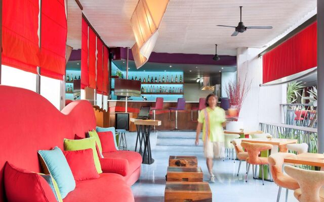 Отель ibis Styles Bali Legian