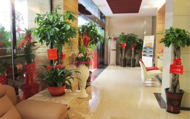 May Flower Fashion Hotel – Lobby – Hechi