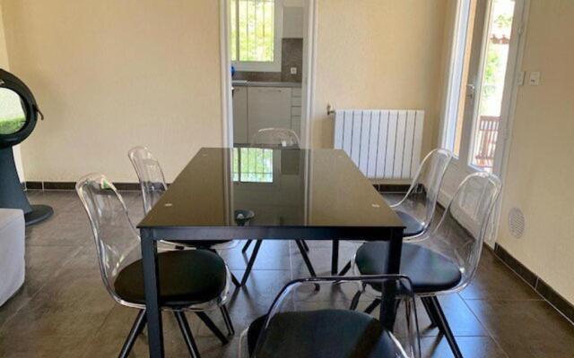 Maison Cap d'Agde, 5 pièces, 8 personnes - FR-1-607-23