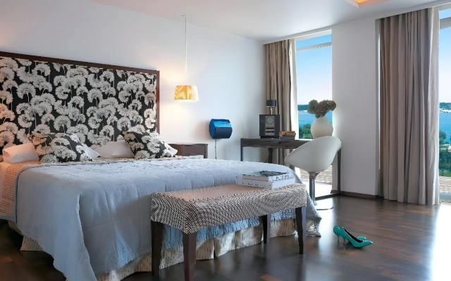 The Roc Club, A Grecotel Hotel to Live