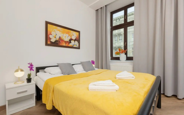 Piotrkowska Cozy Studio by Renters