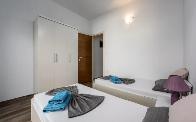 Apartment in Kukci Near Spadici Beach