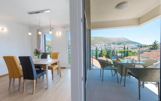 Apartment Maro Bayview