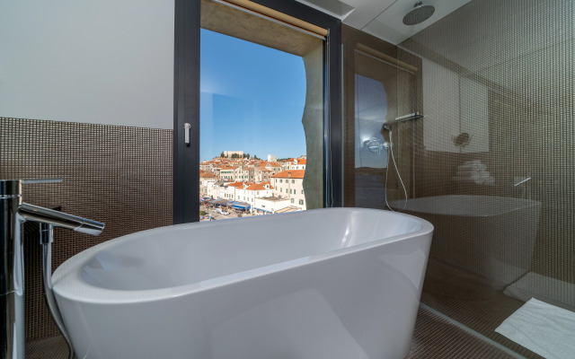 Hotel Bellevue - Superior City Hotel