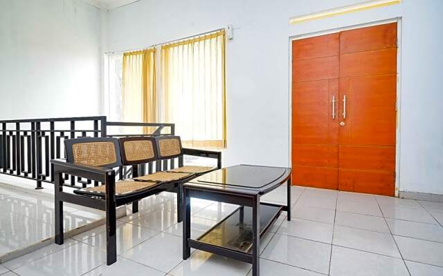 OYO Life 2812 Hommy Boarding House