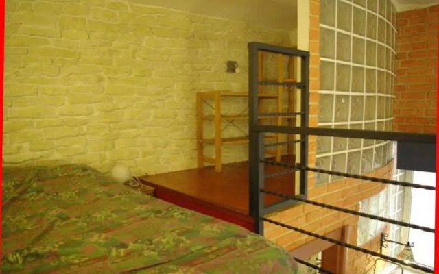 Aabacus Roman Pyramid House