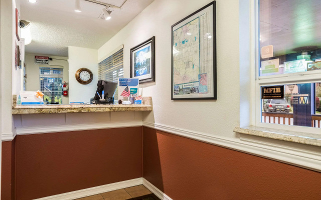 Rodeway Inn Enumclaw Mount Rainier-Crystal Mountain Area