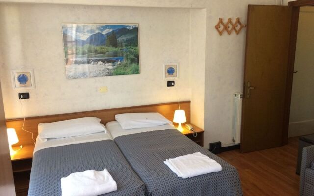 Hotel Perla Del Mare