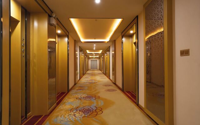 ST Vegas Hotel