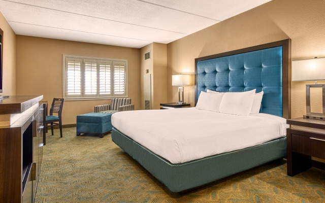 Tropicana Laughlin - A Caesars Rewards Destination