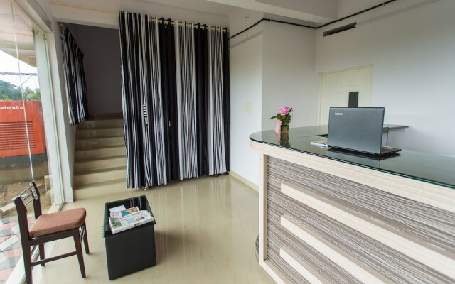 Reem Residency by OYO Rooms