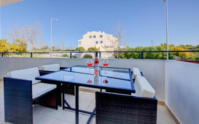 One Bedroom Apartment in Albur Village 1I