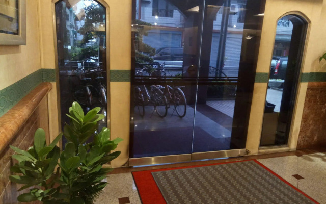 Ardi Hotel