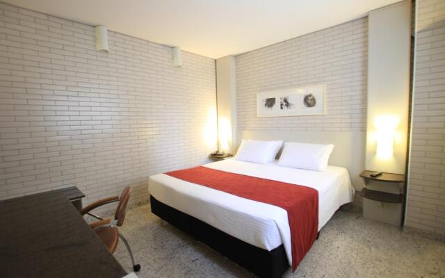 Hotel Confiance Soho Batel