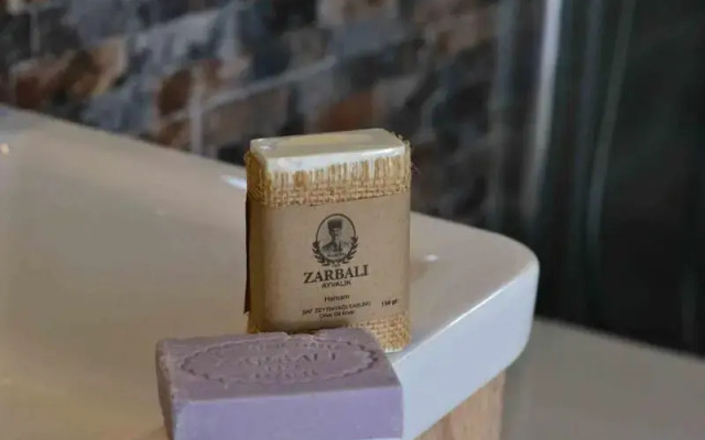 Zarbali Cunda