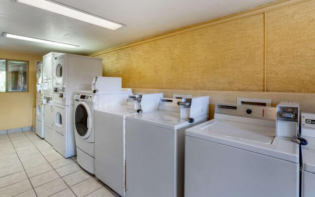 Quality Inn & Suites Goodyear - Phoenix West