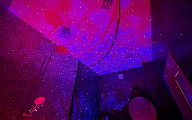 Sweet Home (Свит Хоум) на улице Холмогорова 15а