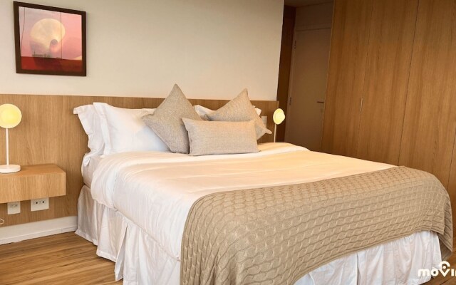 White 2880 - Pinheiros