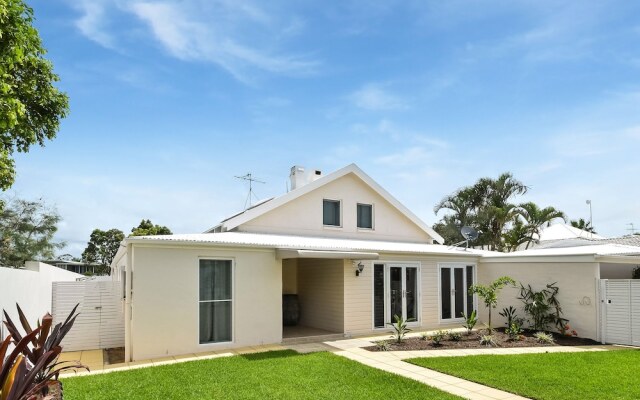 30 Wyuna Drive