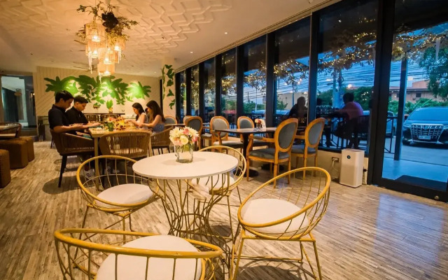 1521 Hotel + Spa