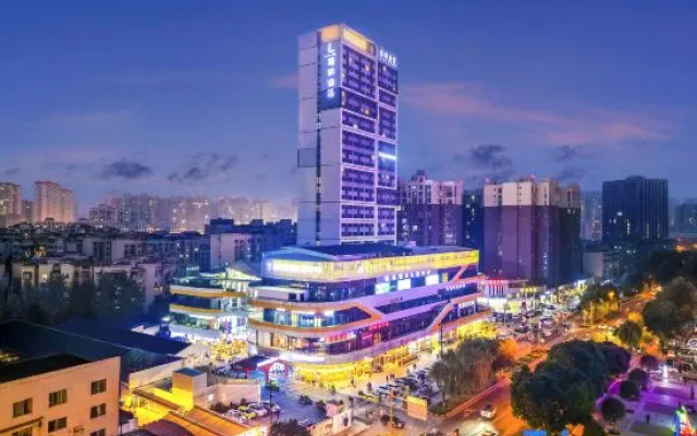 Lavande Hotel Chengdou Qingbai River Phoenix Lake